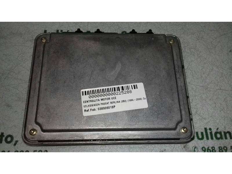 Recambio de centralita motor uce para volkswagen passat berlina (3b2) comfortline referencia OEM IAM 038906018P 0281001720 BOSCH