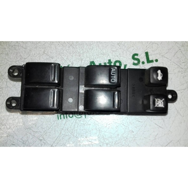 Recambio de mando elevalunas delantero izquierdo para nissan primera berlina (p12) acenta referencia OEM IAM 25401AV640  