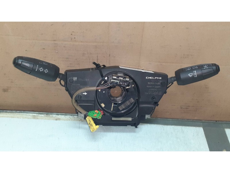 Recambio de mando luces para opel corsa d catch me referencia OEM IAM 13142283 12274700 1001080920