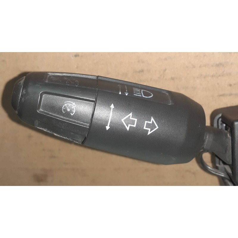 Recambio de mando luces para opel corsa d catch me referencia OEM IAM 13142283 12274700 1001080920