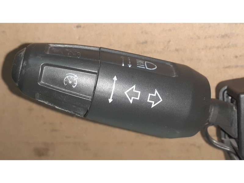 Recambio de mando luces para opel corsa d catch me referencia OEM IAM 13142283 12274700 1001080920