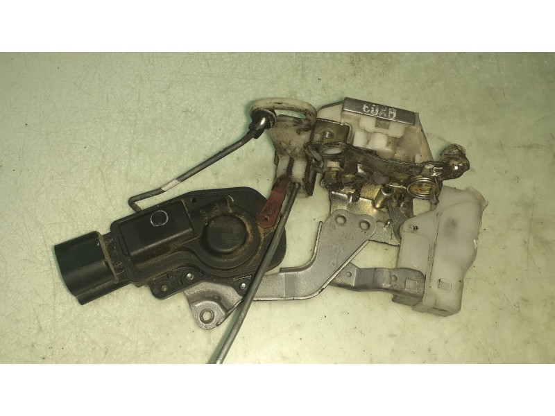 Recambio de cerradura puerta delantera derecha para peugeot 107 urban referencia OEM IAM 1N9K0211  AISIN