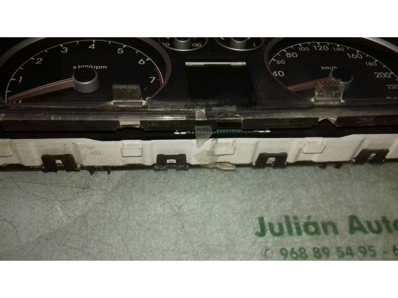 Recambio de cuadro instrumentos para hyundai i30 classic referencia OEM IAM 940032R010 11001333501 CV01