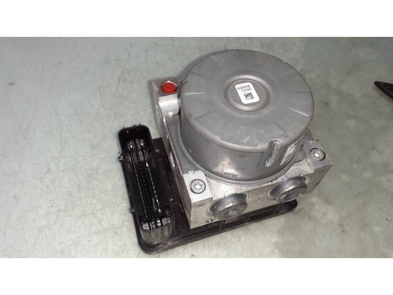 Recambio de abs para ford ecosport (cr6) st-line black edition referencia OEM IAM GN152B373CE GN152C219CF 