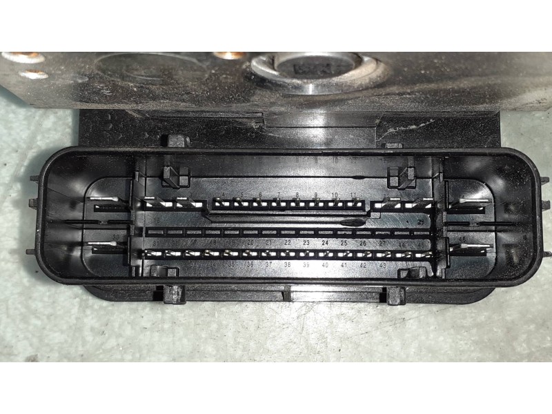 Recambio de abs para ford ecosport (cr6) st-line black edition referencia OEM IAM GN152B373CE GN152C219CF 