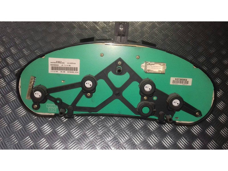 Recambio de cuadro instrumentos para peugeot 206 berlina xs clim referencia OEM IAM 9656696280  JAEGER