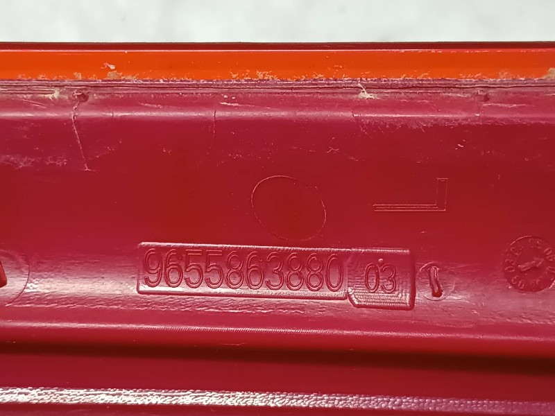 Recambio de piloto trasero izquierdo para citroen c4 berlina collection referencia OEM IAM 965586388003  
