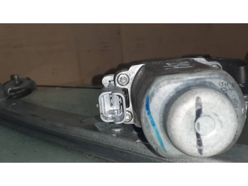 Recambio de elevalunas delantero izquierdo para peugeot 107 urban referencia OEM IAM 400843C 118671LH ELECTRICO