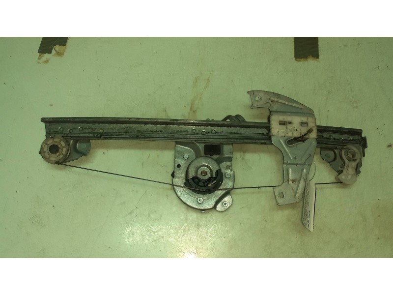 Recambio de elevalunas delantero izquierdo para peugeot 107 urban referencia OEM IAM 400843C 118671LH ELECTRICO