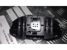 Recambio de warning para peugeot 206 berlina xs clim referencia OEM IAM 40377877  CONECTOR 5 PINES 2