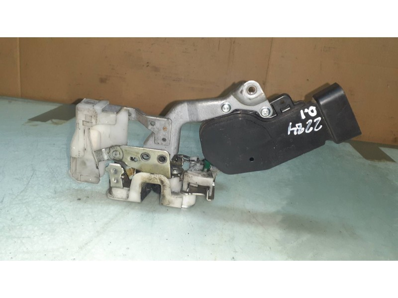 Recambio de cerradura puerta delantera izquierda para peugeot 107 urban referencia OEM IAM 9K0317 30N9K0317 AISIN