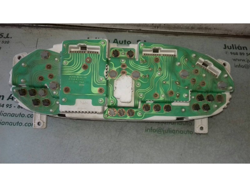 Recambio de cuadro instrumentos para hyundai h 1 h 1 furg.caja cerr.c. puerta referencia OEM IAM 940014A200 L298126 A300BLNC01