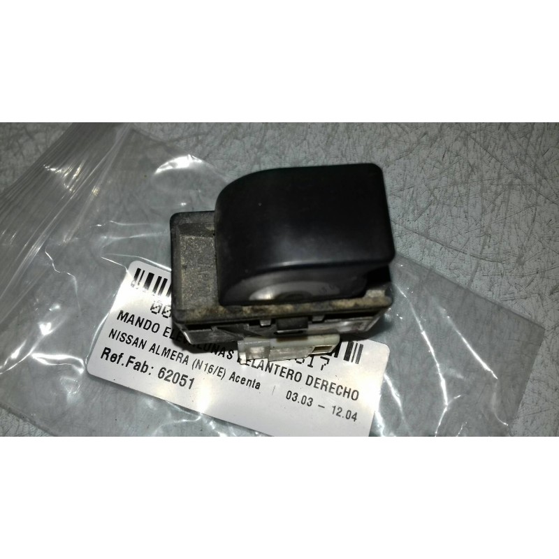 Recambio de mando elevalunas delantero derecho para nissan almera (n16/e) acenta referencia OEM IAM 62051  5 PINES