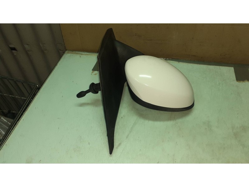 Recambio de retrovisor derecho para peugeot 107 urban referencia OEM IAM 879100H011 2101011 MANUAL
