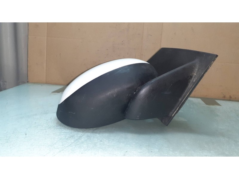 Recambio de retrovisor derecho para peugeot 107 urban referencia OEM IAM 879100H011 2101011 MANUAL