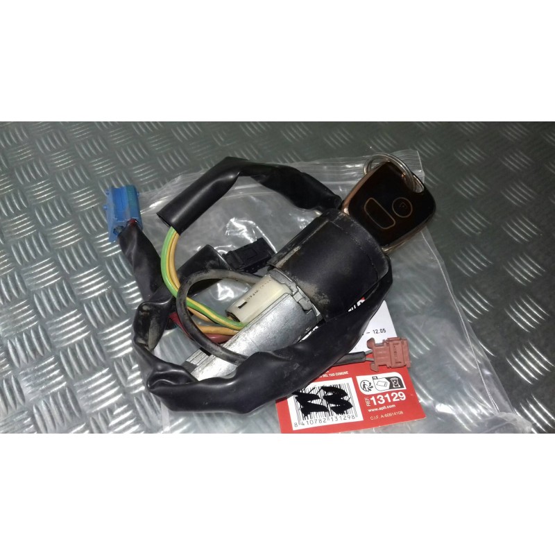 Recambio de conmutador de arranque para peugeot 206 berlina xs clim referencia OEM IAM 9641551180  DELPHI