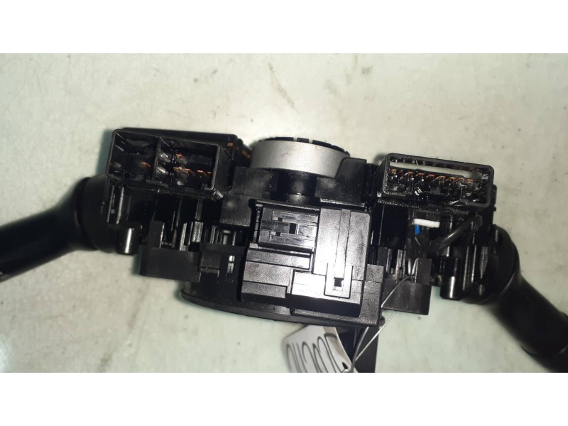 Recambio de mando luces para peugeot 107 urban referencia OEM IAM 17F144  17F001