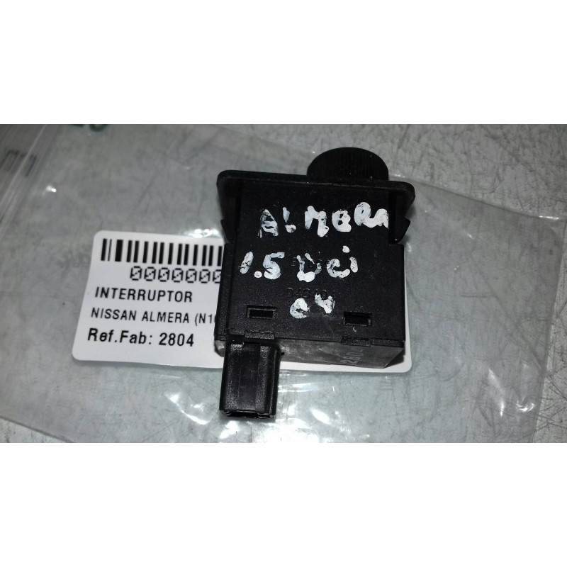 Recambio de interruptor para nissan almera (n16/e) acenta referencia OEM IAM 2804 3 PINES REGULADOR LUCES
