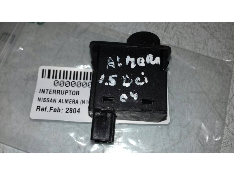 Recambio de interruptor para nissan almera (n16/e) acenta referencia OEM IAM 2804 3 PINES REGULADOR LUCES