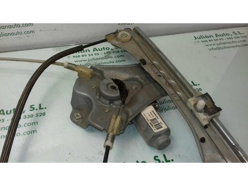 Recambio de elevalunas delantero derecho para renault clio iii authentique referencia OEM IAM 8200291147C 400861D ELECTRICO Recambio de elevalunas delantero derecho para renault clio iii authentique referencia OEM IAM 8200291147C 400861D ELECTRICO