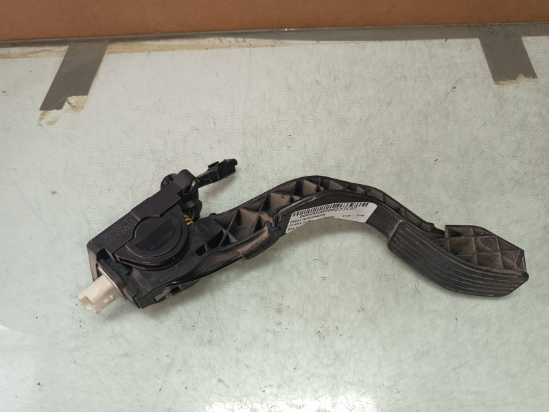 Recambio de pedal acelerador para citroen c4 berlina collection referencia OEM IAM 9650889180 0280755001 BOSCH