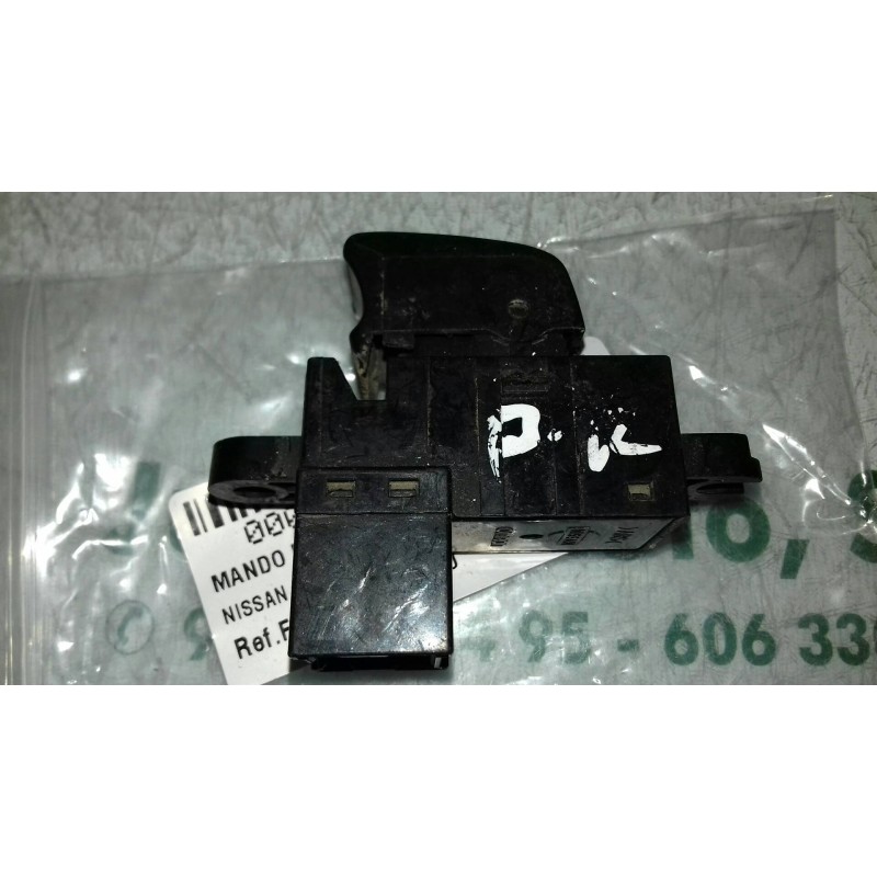 Recambio de mando elevalunas delantero derecho para nissan primera berlina (p12) acenta referencia OEM IAM 25411AV600 NEGRO 4 + 
