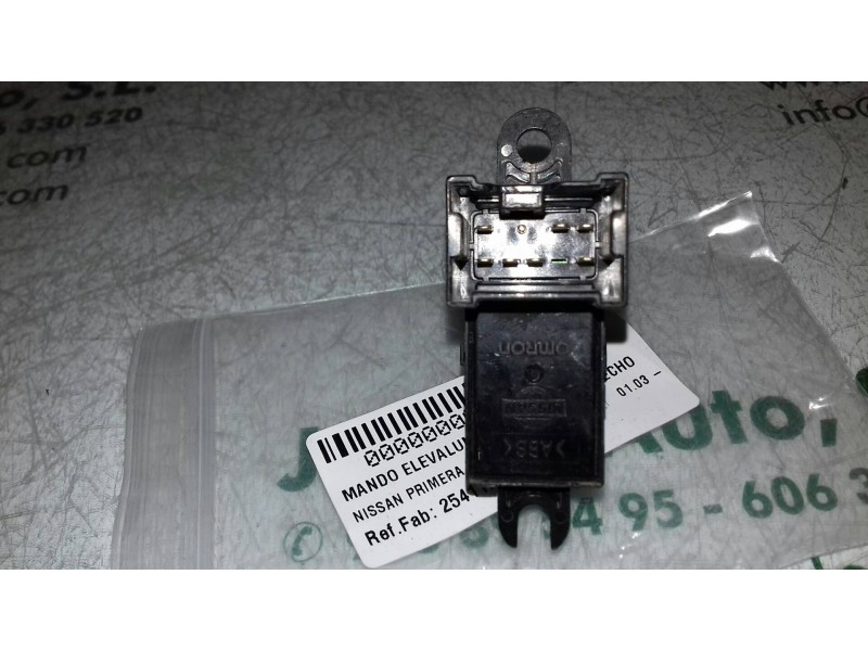 Recambio de mando elevalunas delantero derecho para nissan primera berlina (p12) acenta referencia OEM IAM 25411AV600 NEGRO 4 + 