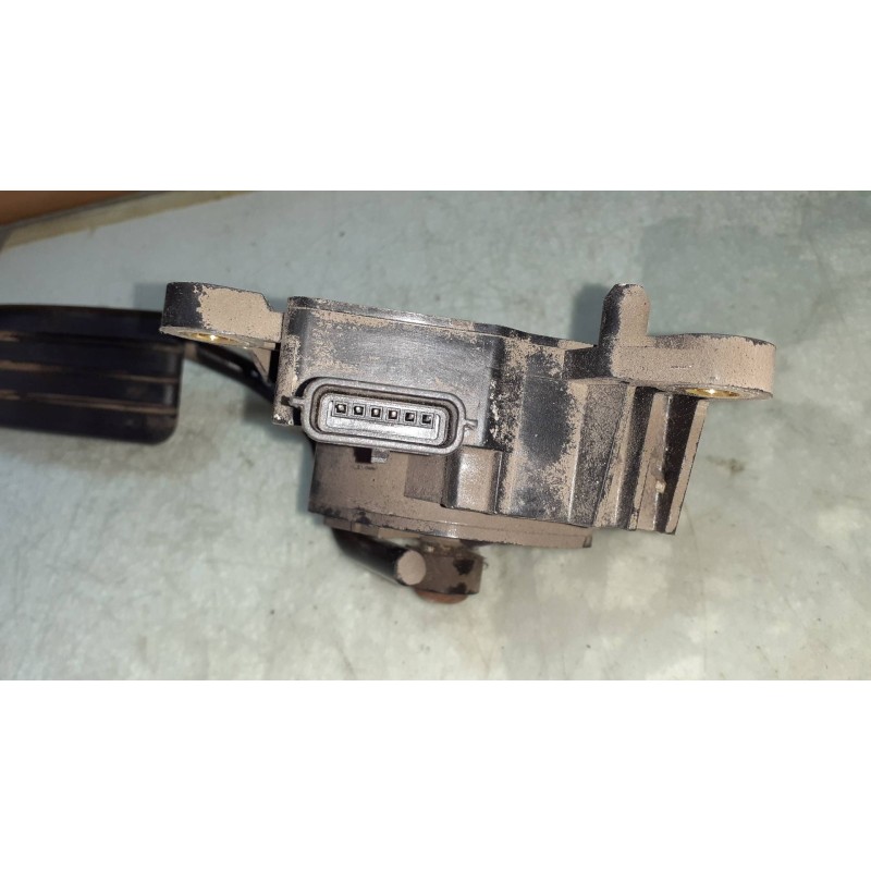 Recambio de pedal acelerador para renault megane ii classic berlina confort authentique referencia OEM IAM 8200153268  
