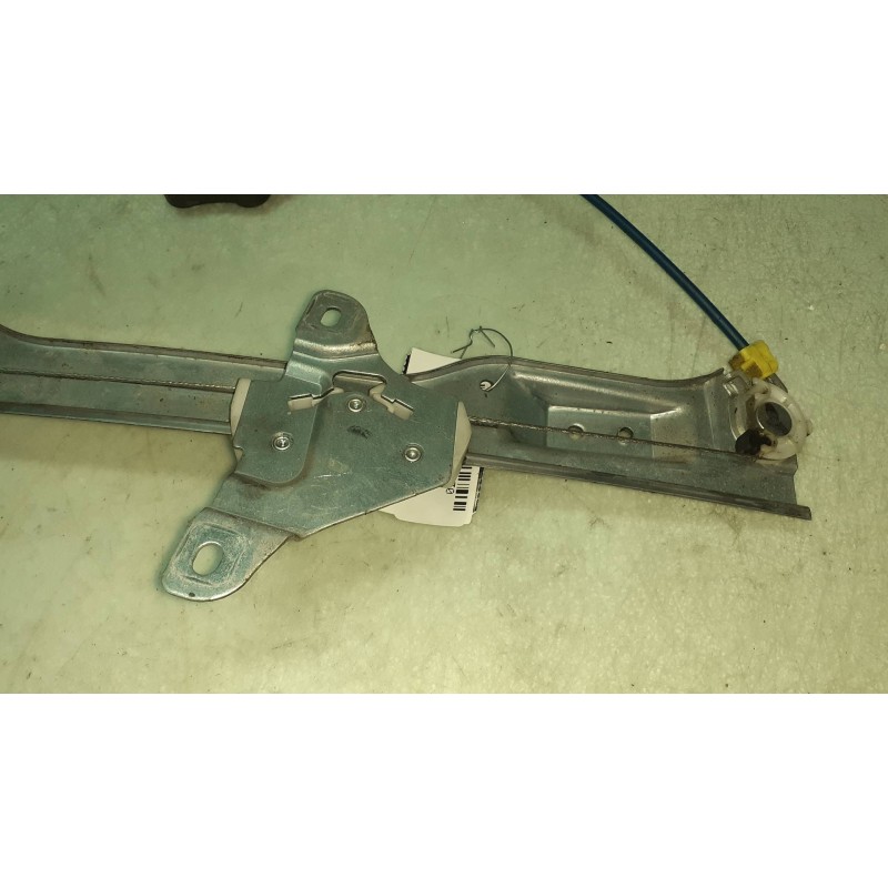 Recambio de elevalunas delantero derecho para opel corsa d catch me referencia OEM IAM 32305000 GM ELECTRICO