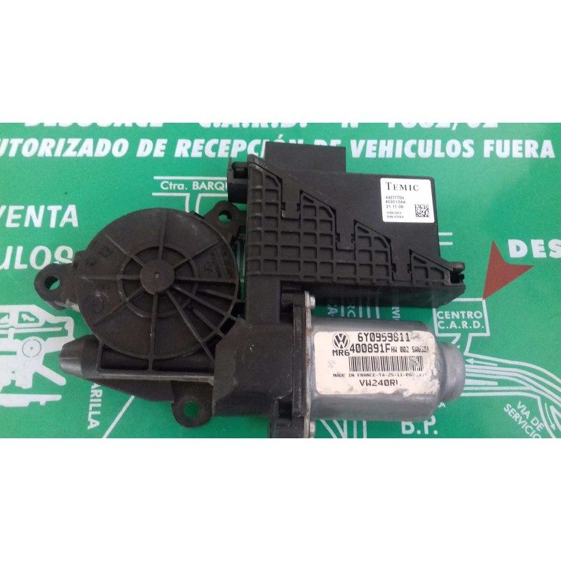 Recambio de motor elevalunas trasero izquierdo para volkswagen polo (9n3) referencia OEM IAM 6Y0959811 MR6400891F VW240RL