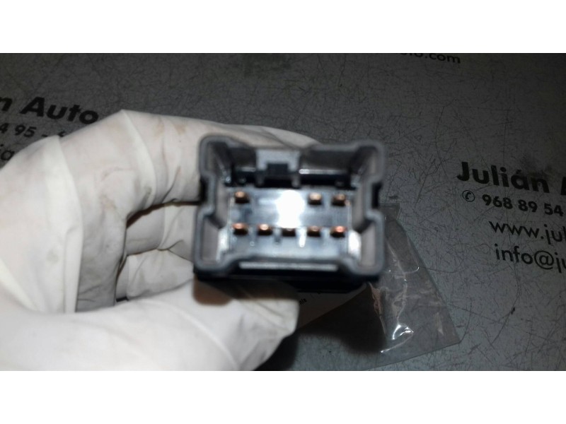 Recambio de warning para nissan almera (n16/e) acenta referencia OEM IAM 06016 NILES 5 + 3 PINES Recambio de warning para nissan almera (n16/e) acenta referencia OEM IAM 06016 NILES 5 + 3 PINES