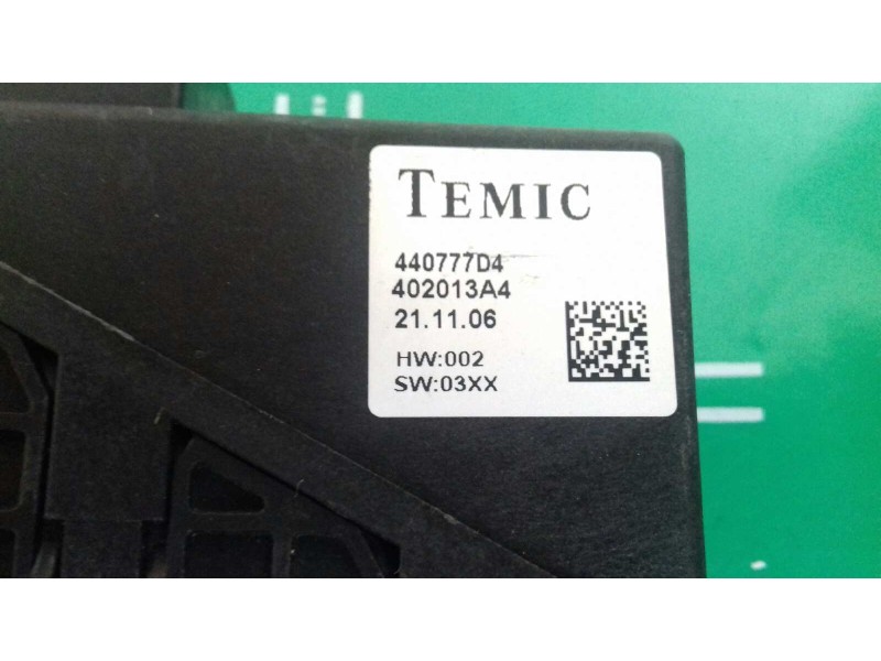 Recambio de motor elevalunas trasero izquierdo para volkswagen polo (9n3) referencia OEM IAM 6Y0959811 MR6400891F VW240RL