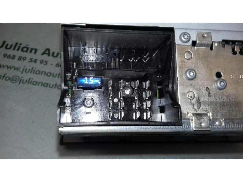 Recambio de sistema audio / radio cd para opel meriva cosmo referencia OEM IAM 7644222317 13190855 BLAUPUNKT