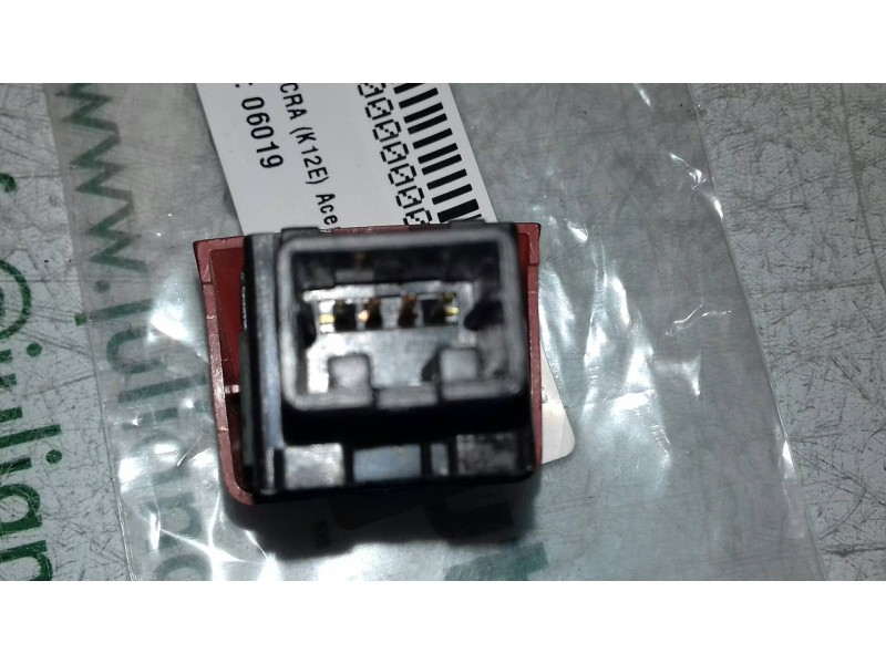 Recambio de warning para nissan micra (k12e) acenta referencia OEM IAM 06019  4 PINES