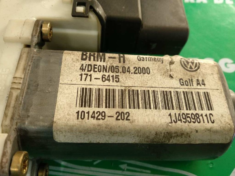 Recambio de motor elevalunas trasero izquierdo para volkswagen golf iv berlina (1j1) conceptline referencia OEM IAM 1J4959811C 1