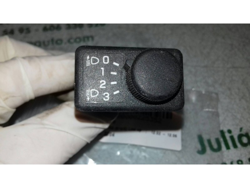 Recambio de mando luces para nissan almera (n16/e) line up referencia OEM IAM 3704 NEGRO 3 PINES