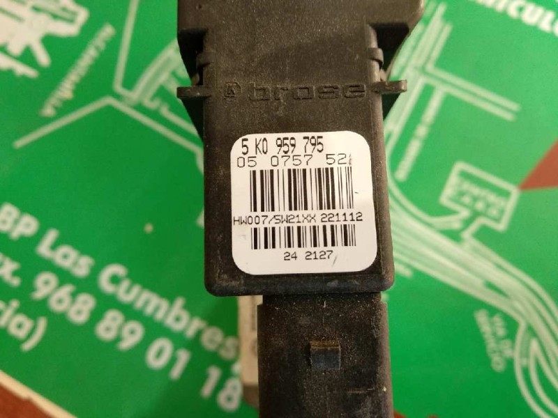 Recambio de motor elevalunas trasero izquierdo para skoda octavia berlina (1z3) ambition referencia OEM IAM 5K0959703A 995932400