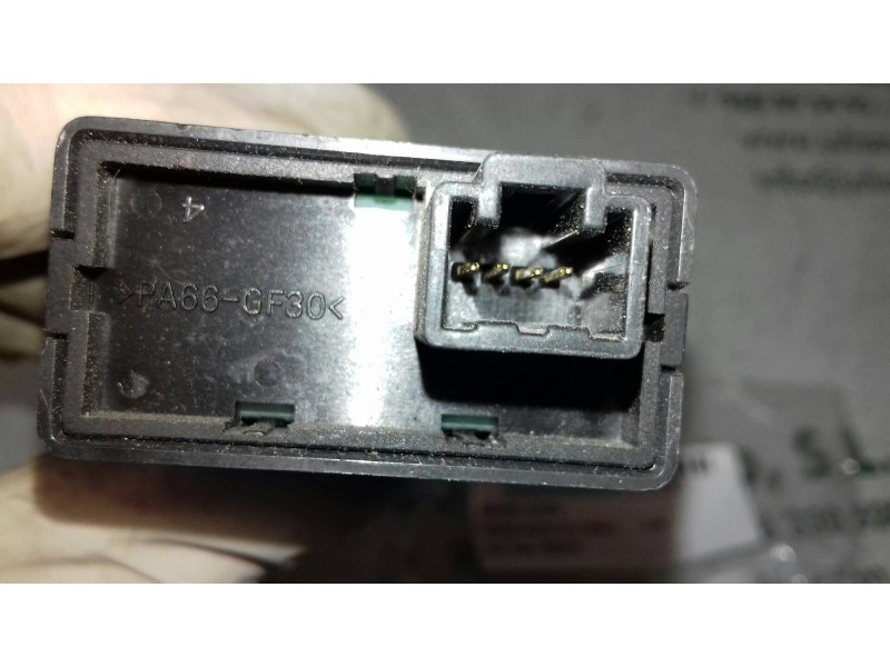 Recambio de mando luces para nissan micra (k11) básico referencia OEM IAM 28210 NEGRO 4 PINES Recambio de mando luces para nissan micra (k11) básico referencia OEM IAM 28210 NEGRO 4 PINES