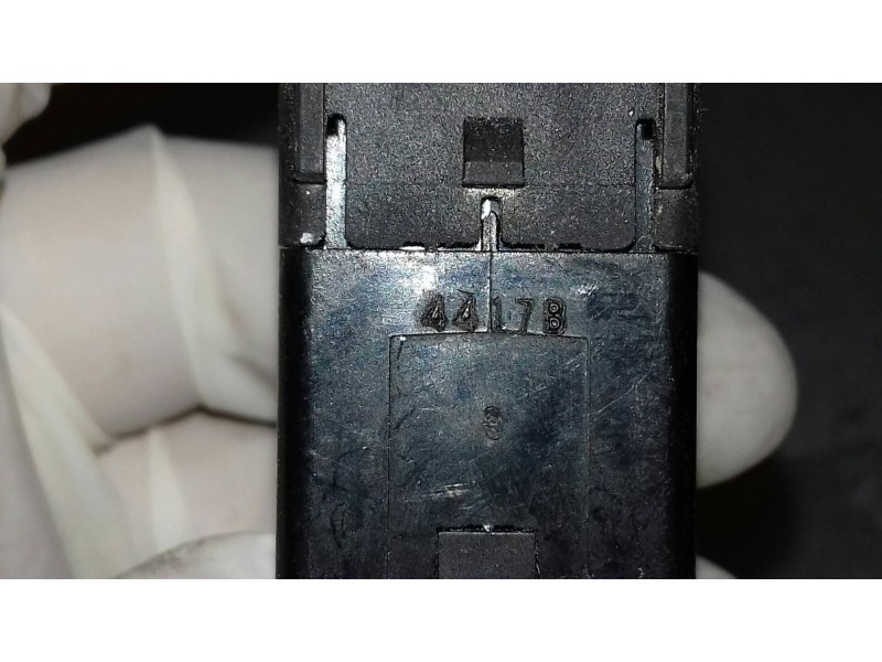 Recambio de mando luces para nissan micra (k12e) acenta referencia OEM IAM 4417B NEGRO 4 PINES