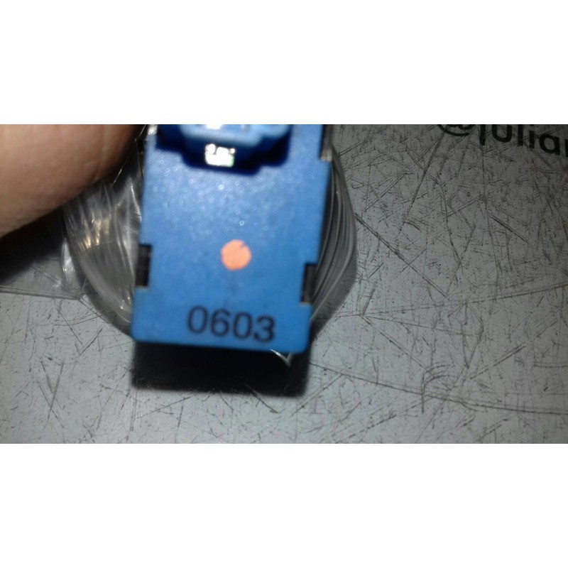 Recambio de interruptor para nissan primera berlina (p11) básico referencia OEM IAM 0603 3 PINES - AZUL REGULADOR FAROS