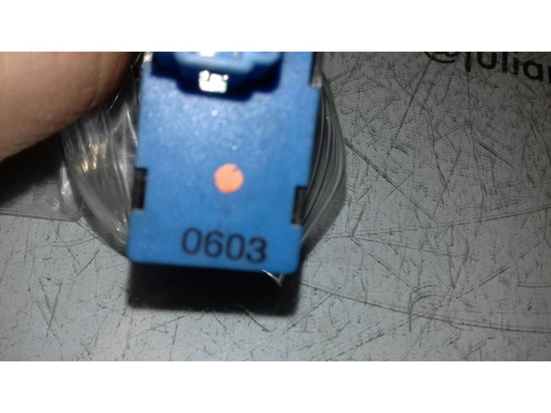 Recambio de interruptor para nissan primera berlina (p11) básico referencia OEM IAM 0603 3 PINES - AZUL REGULADOR FAROS