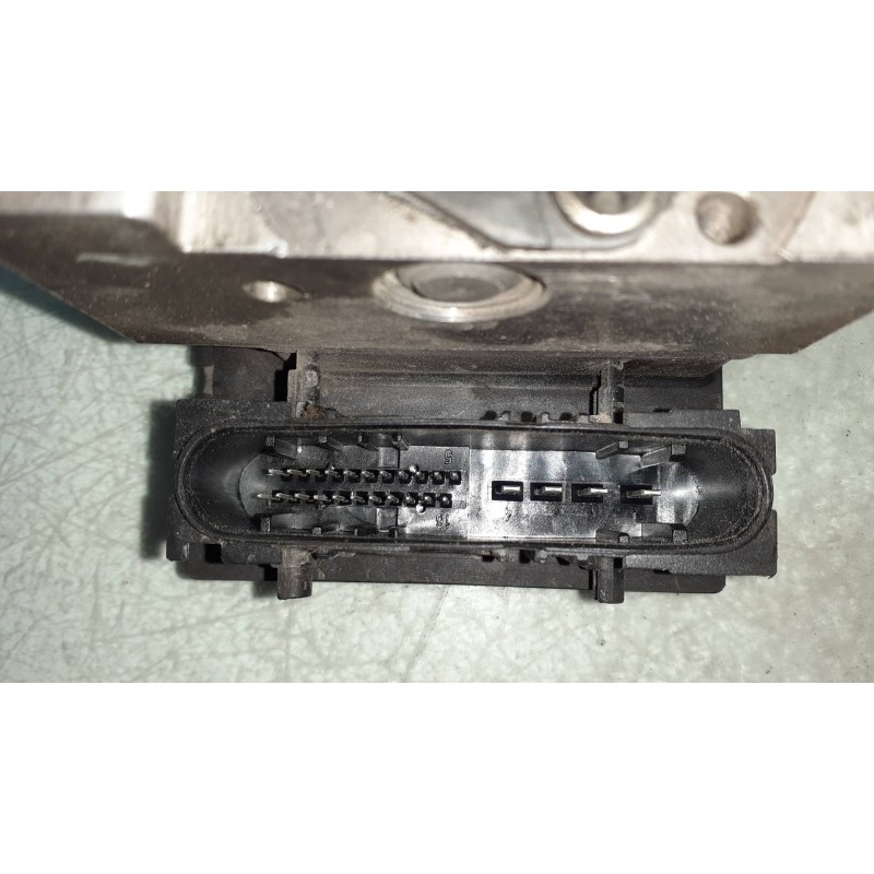 Recambio de abs para renault megane ii classic berlina confort authentique referencia OEM IAM 8200038695 0265231300 0265800300