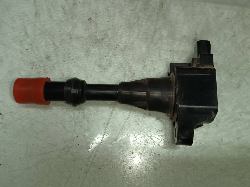 Recambio de bobina encendido para honda jazz (gd1/5) 1.2 ls referencia OEM IAM 20370 CONECTOR 3 PINES BREMI