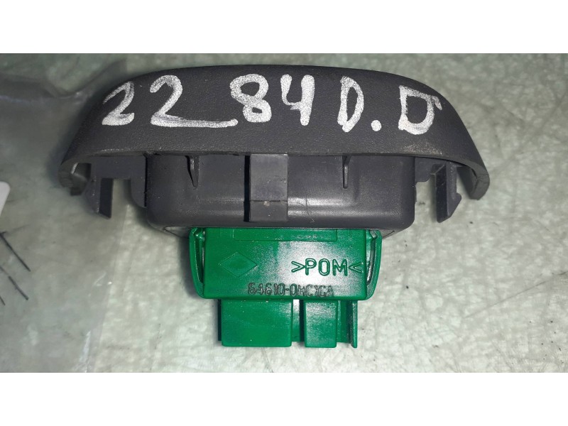 Recambio de mando elevalunas delantero derecho para peugeot 107 urban referencia OEM IAM 742310H010  VERDE