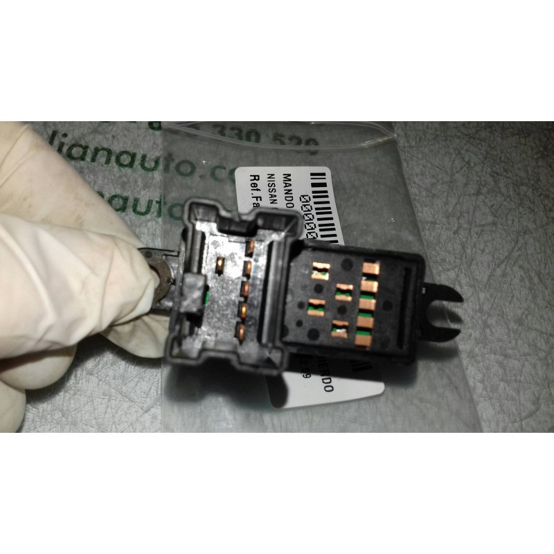 Recambio de mando elevalunas delantero izquierdo para nissan qashqai (j10) tekna referencia OEM IAM 25411JD000 NEGRO 5 + 1 PINES