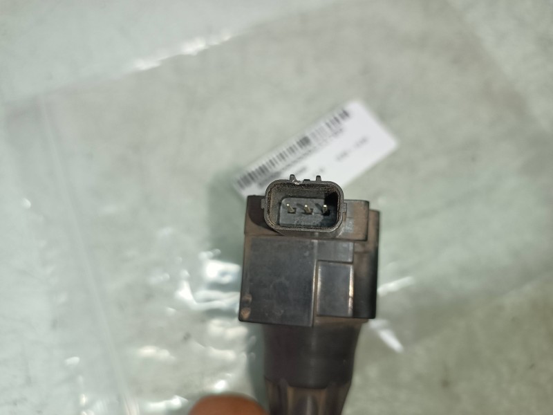 Recambio de bobina encendido para honda jazz (gd1/5) 1.2 ls referencia OEM IAM 20370 CONECTOR 3 PINES BREMI