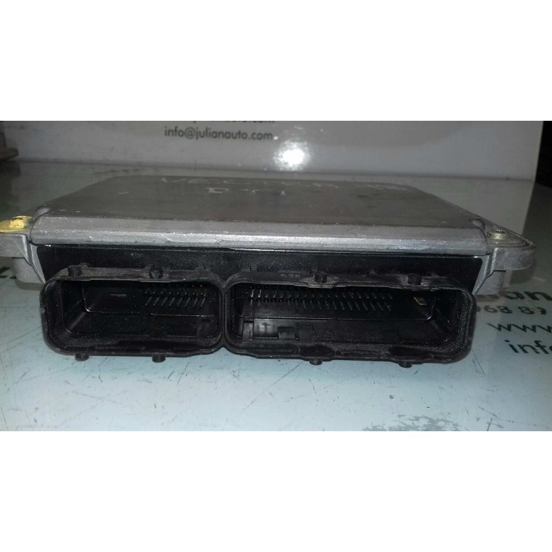 Recambio de centralita motor uce para opel vectra b berlina básico (1999) referencia OEM IAM 90508986 0281001633 BOSCH