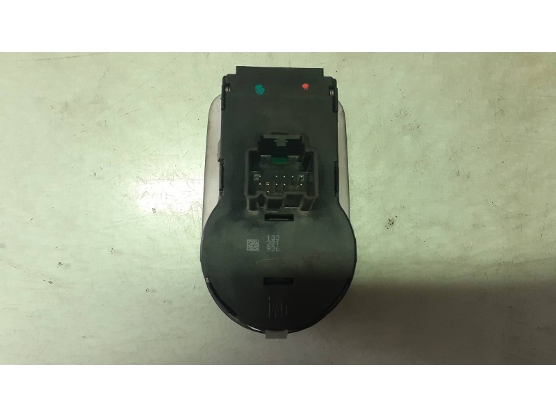 Recambio de mando luces para opel corsa d catch me referencia OEM IAM 133321936  GM