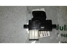 Recambio de mando elevalunas delantero derecho para nissan primera berlina (p11) 2.0 navigation referencia OEM IAM 7927Z BLANCO  2