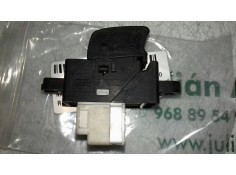 Recambio de mando elevalunas delantero derecho para nissan almera tino (v10m) acenta referencia OEM IAM  BLANCO 5 + 1 PINES 2